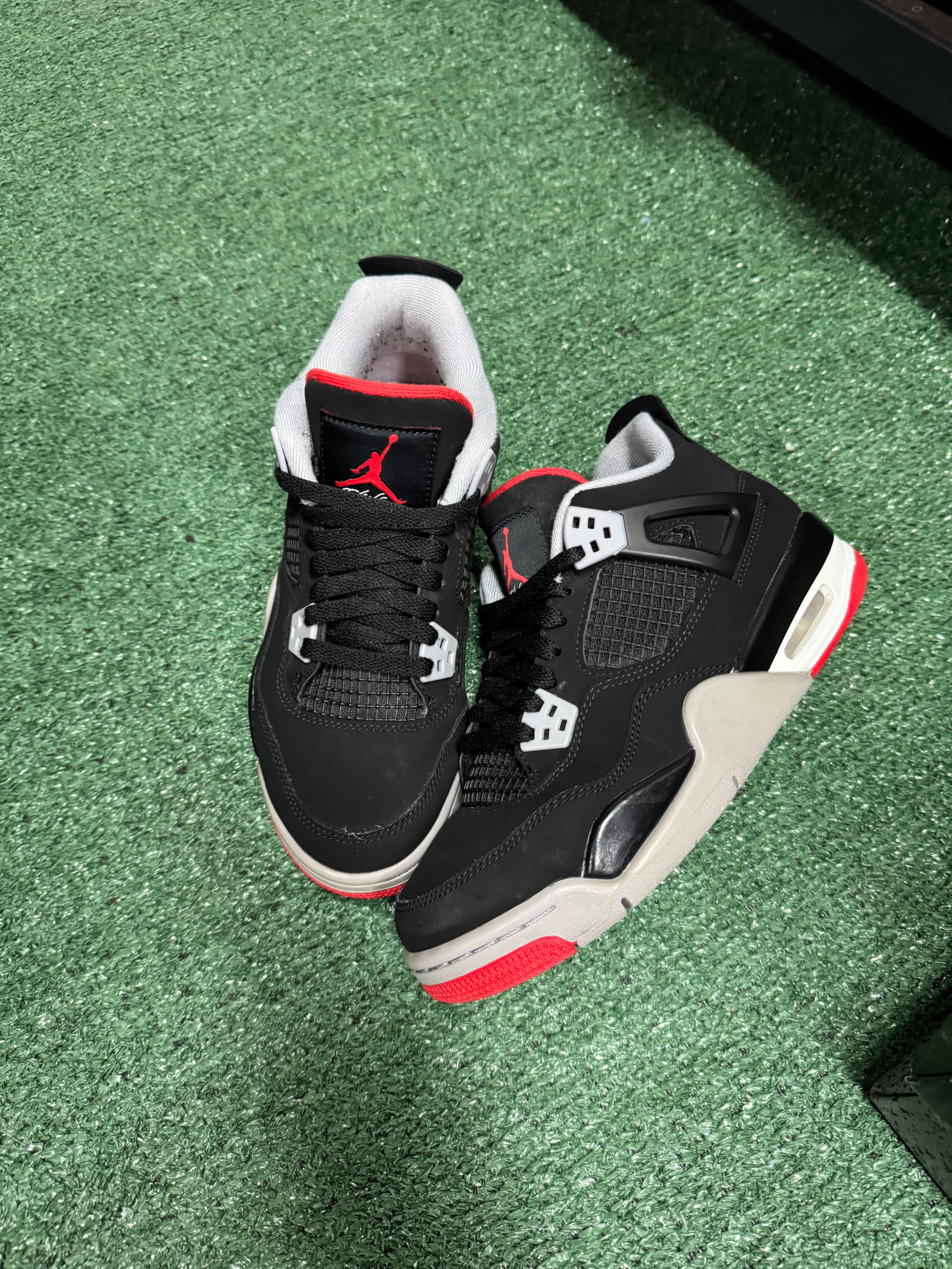 6.5y- Air Jordan 4 Retro Bred 2019