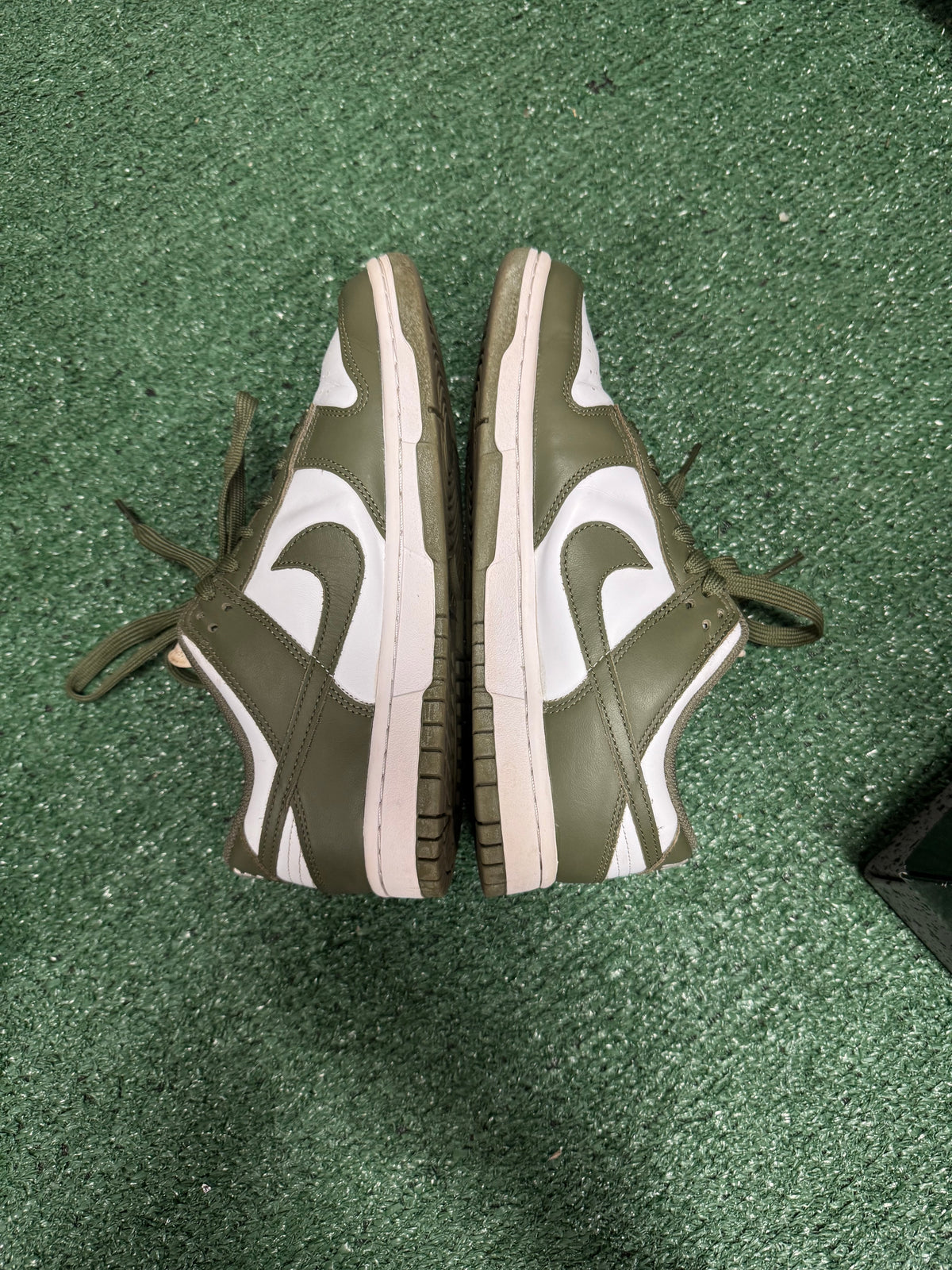 7.5w- Nike Dunk Low Olive