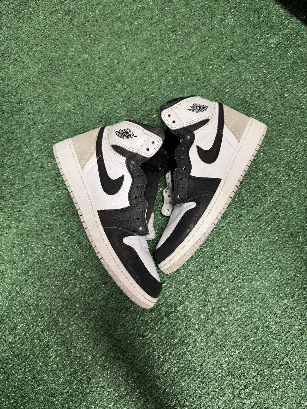 6.5y- Air Jordan 1 Retro High OG Stage Haze