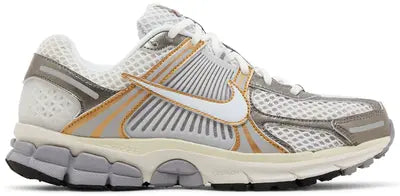 Nike Vomero 5 Metallic