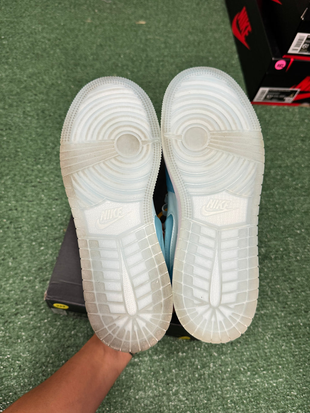5.5y- Air Jordan 1 Low Aquarius Blue