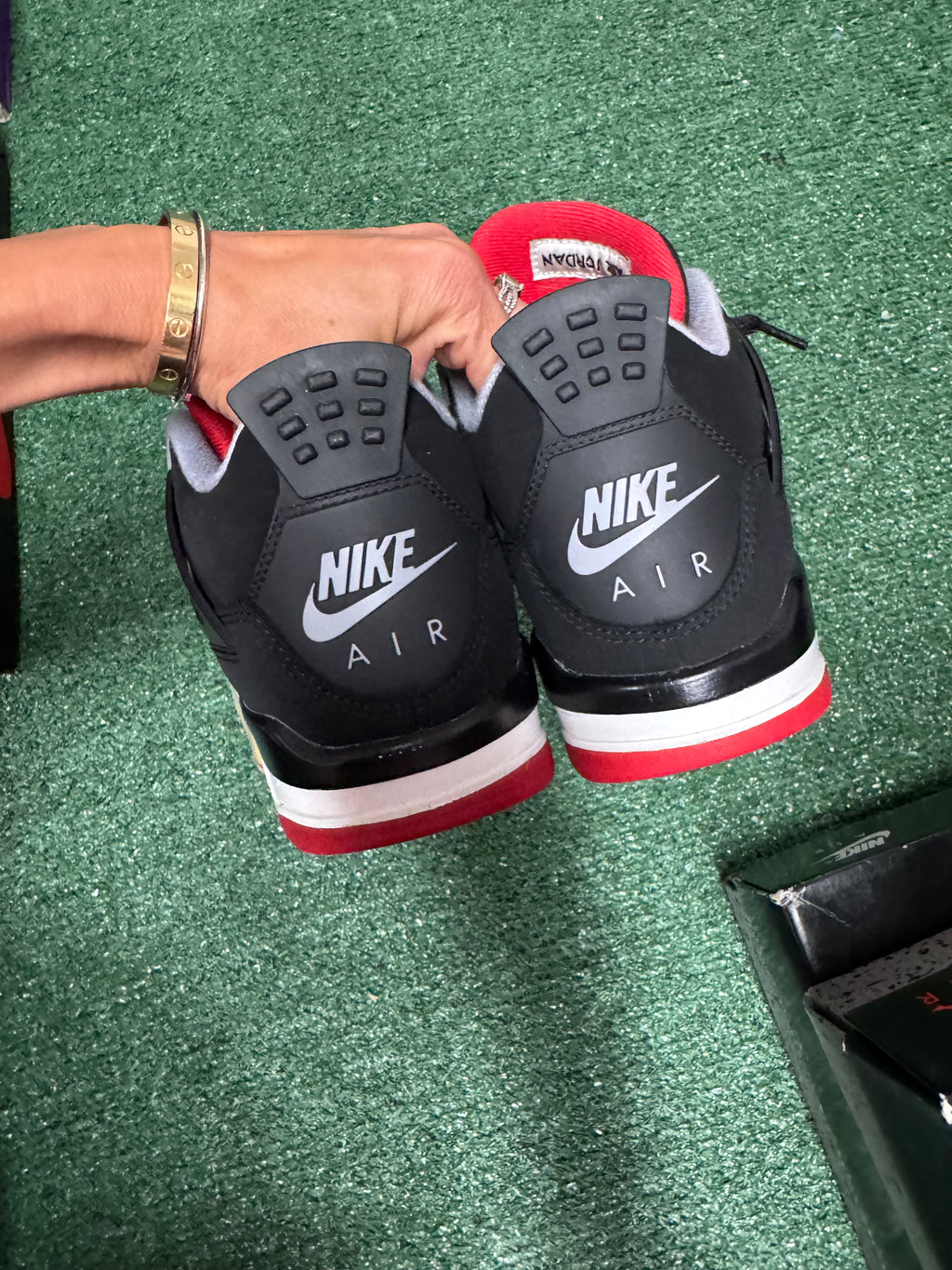 6y- Air Jordan 4 Retro Bred 2019