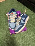 8.5m- Nike Dunk Low SB Why So Sad