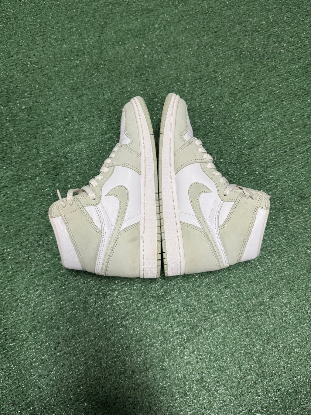 ⭐Air Jordan 1 Retro High OG Seafoam Green