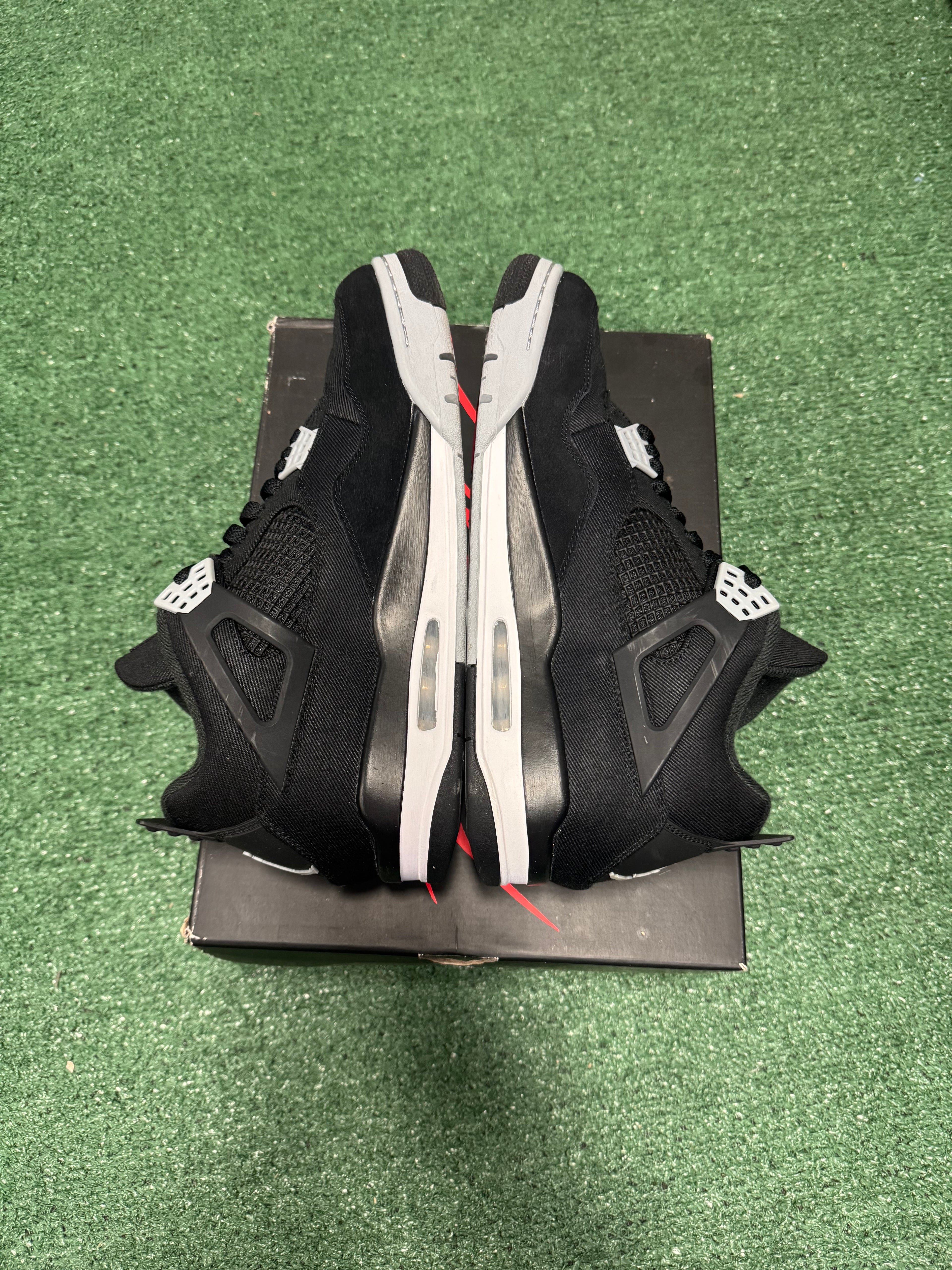 12m- Air Jordan 4 Black Canvas