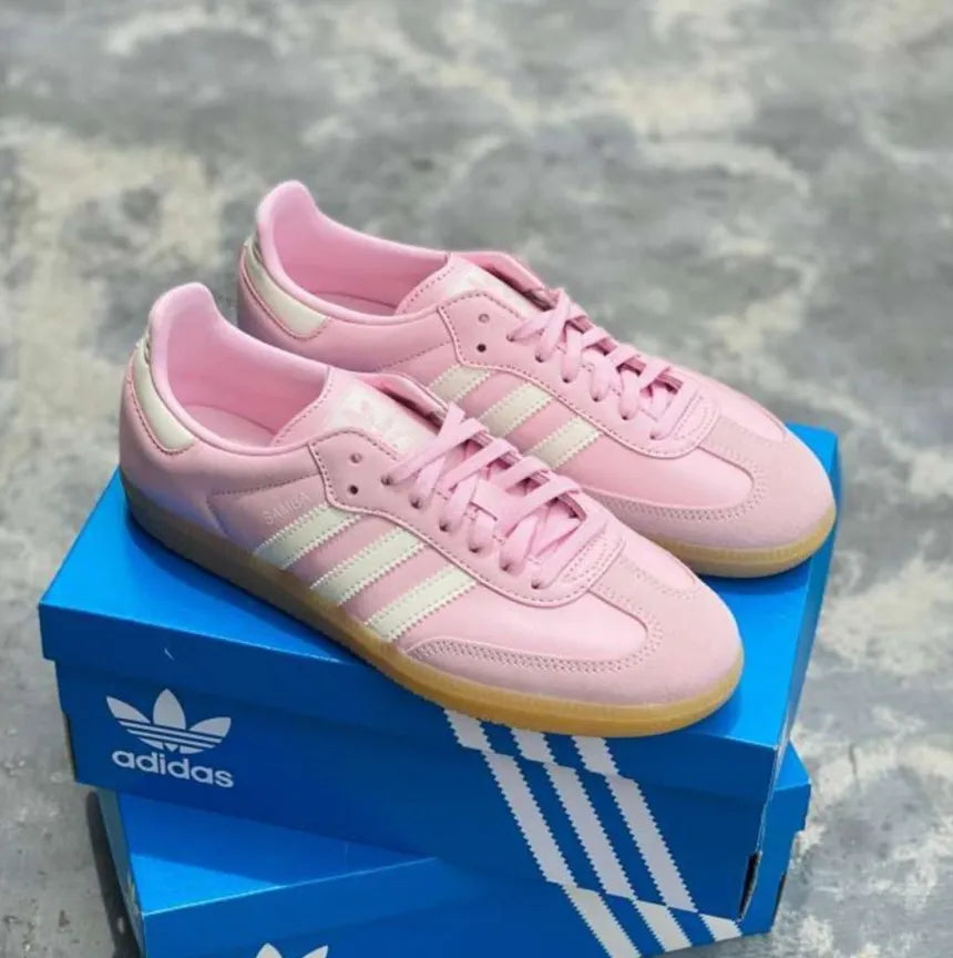 ADIDAS SAMBA BABY PINK& WHITE Heart & Sole Hawaiii ADIDAS SAMBA BABY PINK& WHITE Heart & Sole Hawaiii