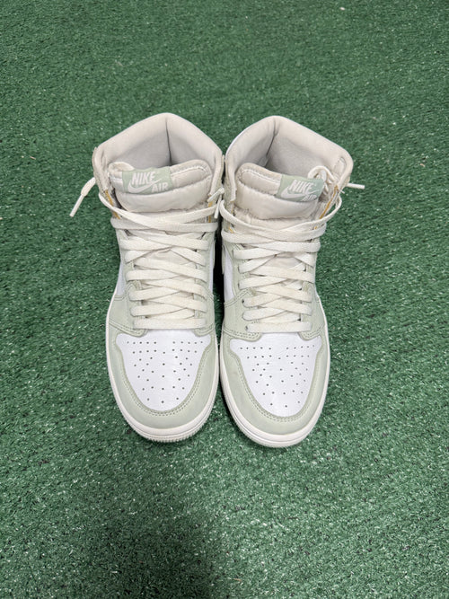 Air Jordan 1 Retro High OG Seafoam Green