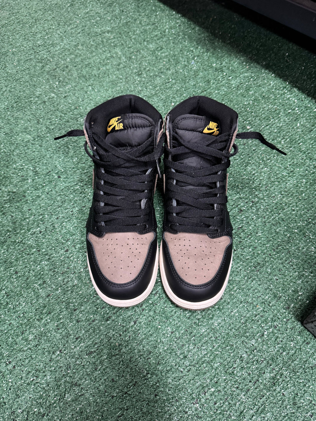 6.5y- Air Jordan 1 Retro High OG Palomino