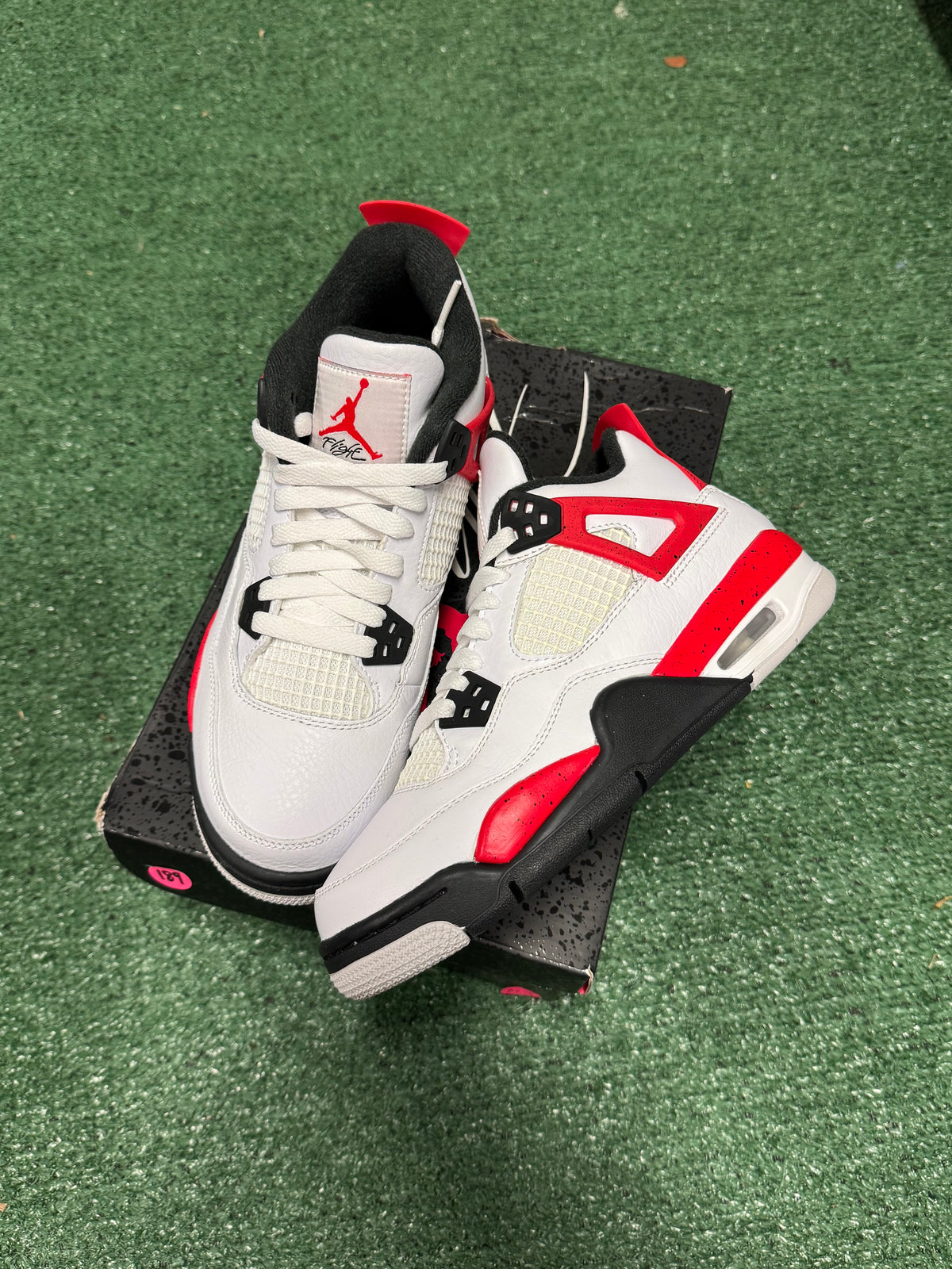 5y- Air Jordan 4 Retro Red Cement