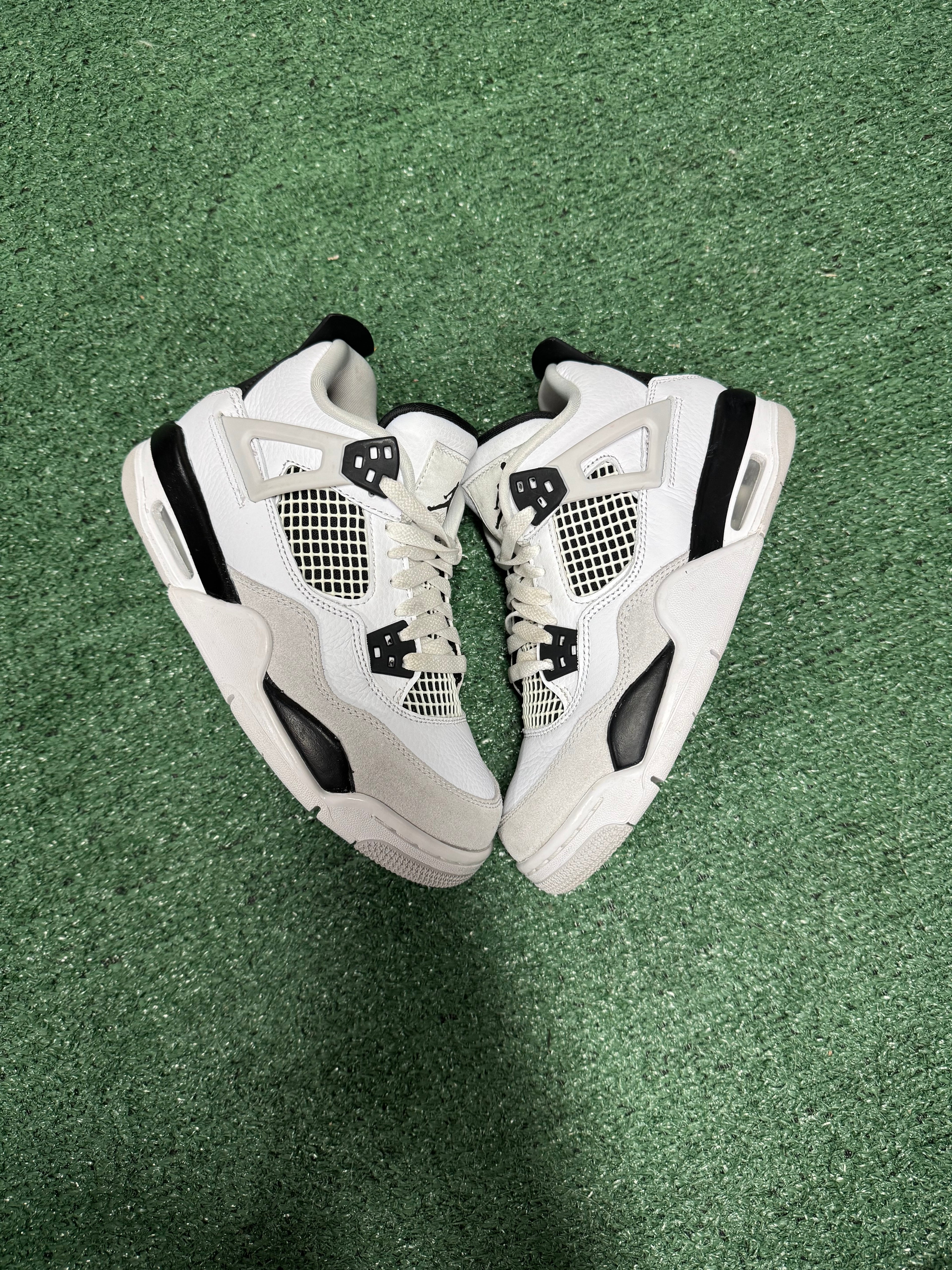 ⭐Air Jordan 4 Military Black