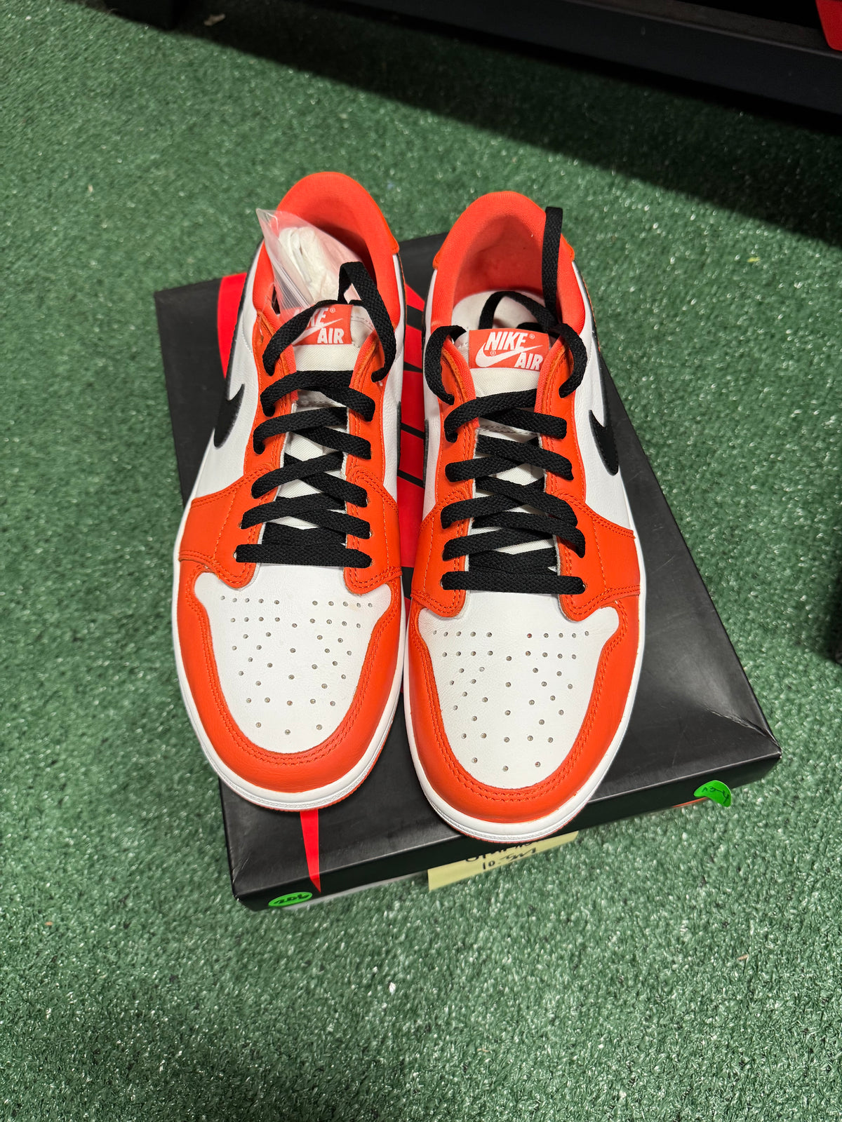 10.5m- Air Jordan 1 Low OG Starfish