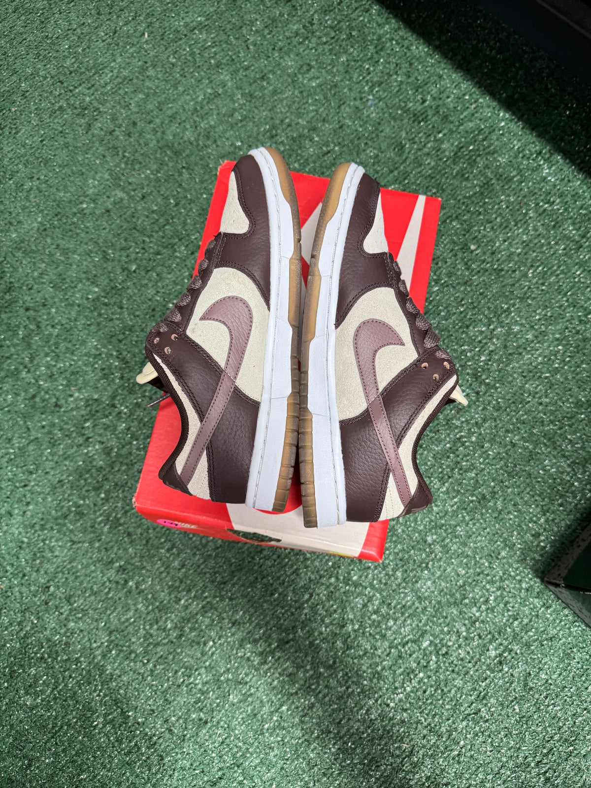 6.5w- Nike Dunk Low Plum Eclipse
