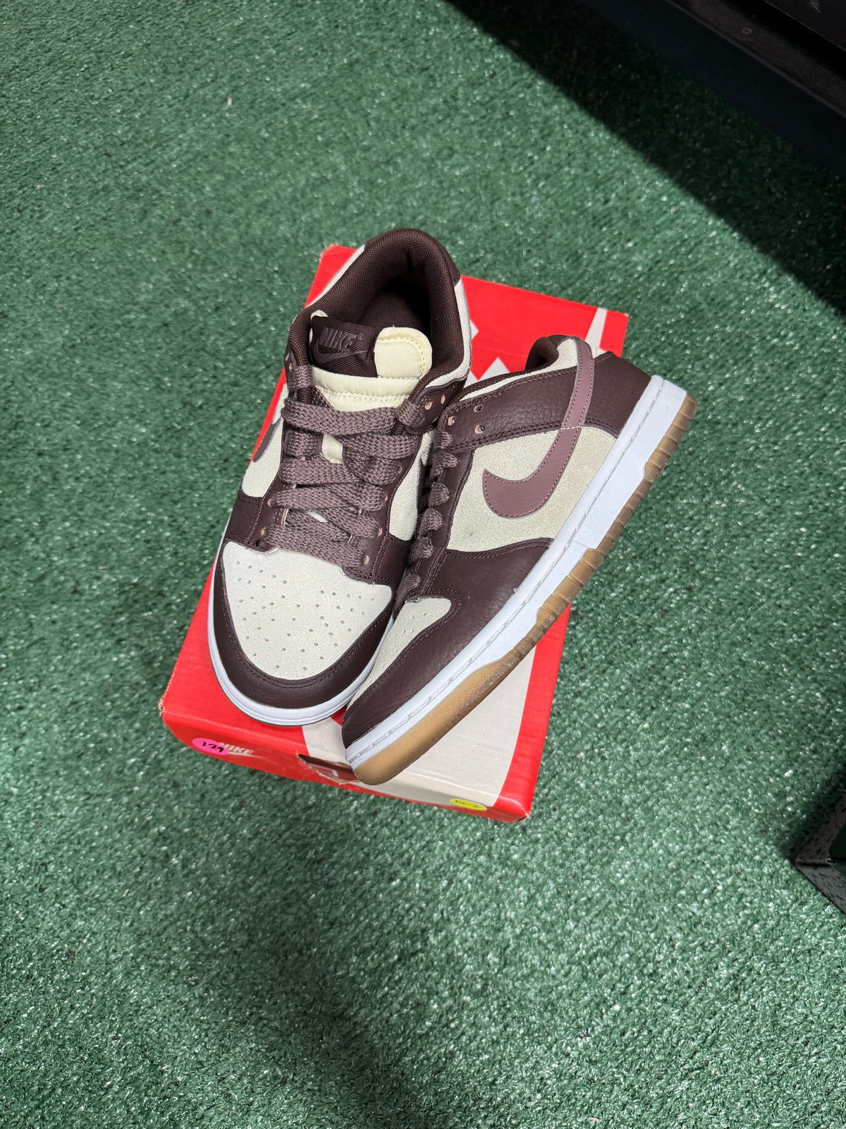6.5w- Nike Dunk Low Plum Eclipse