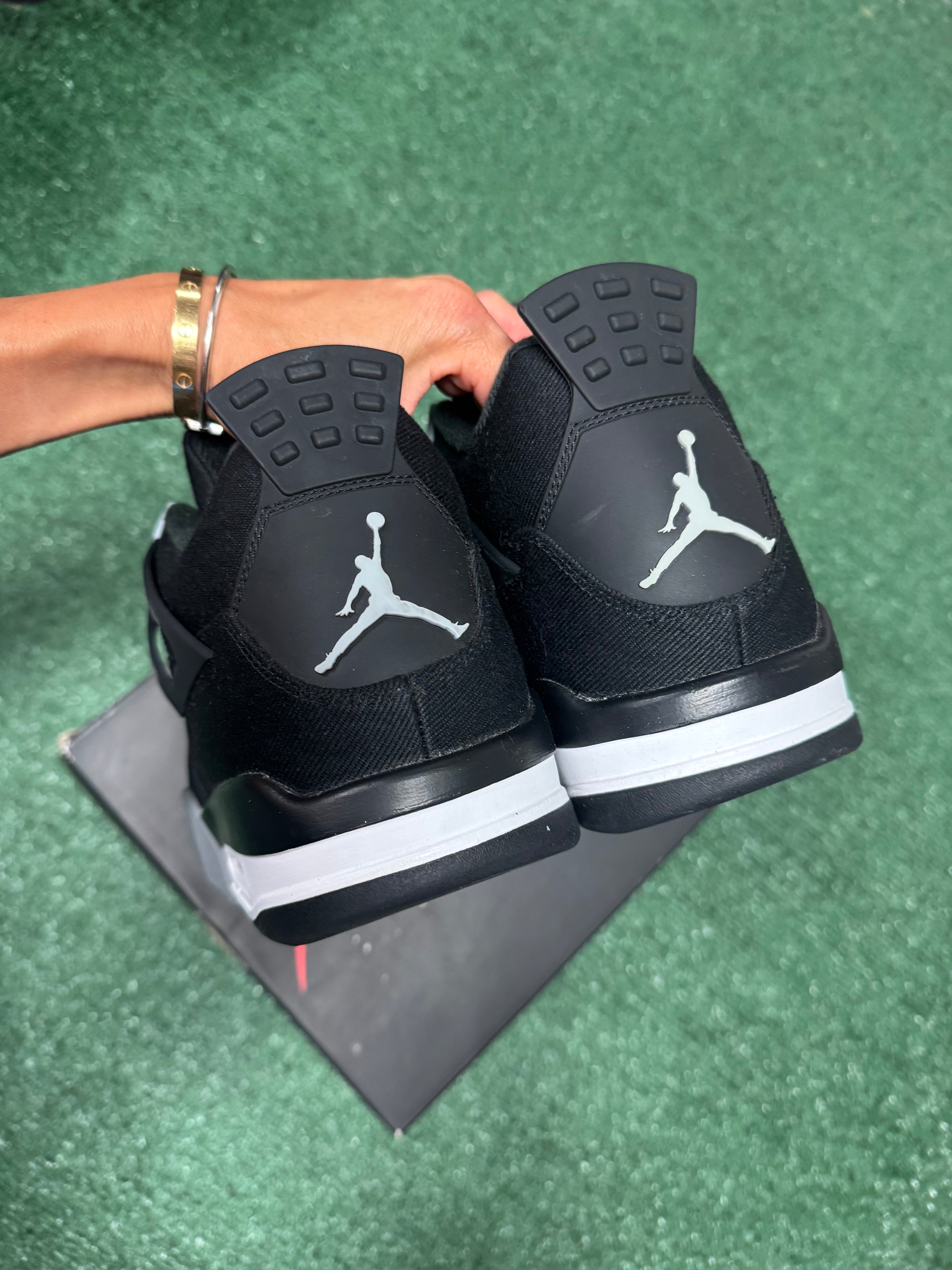 12m- Air Jordan 4 Black Canvas