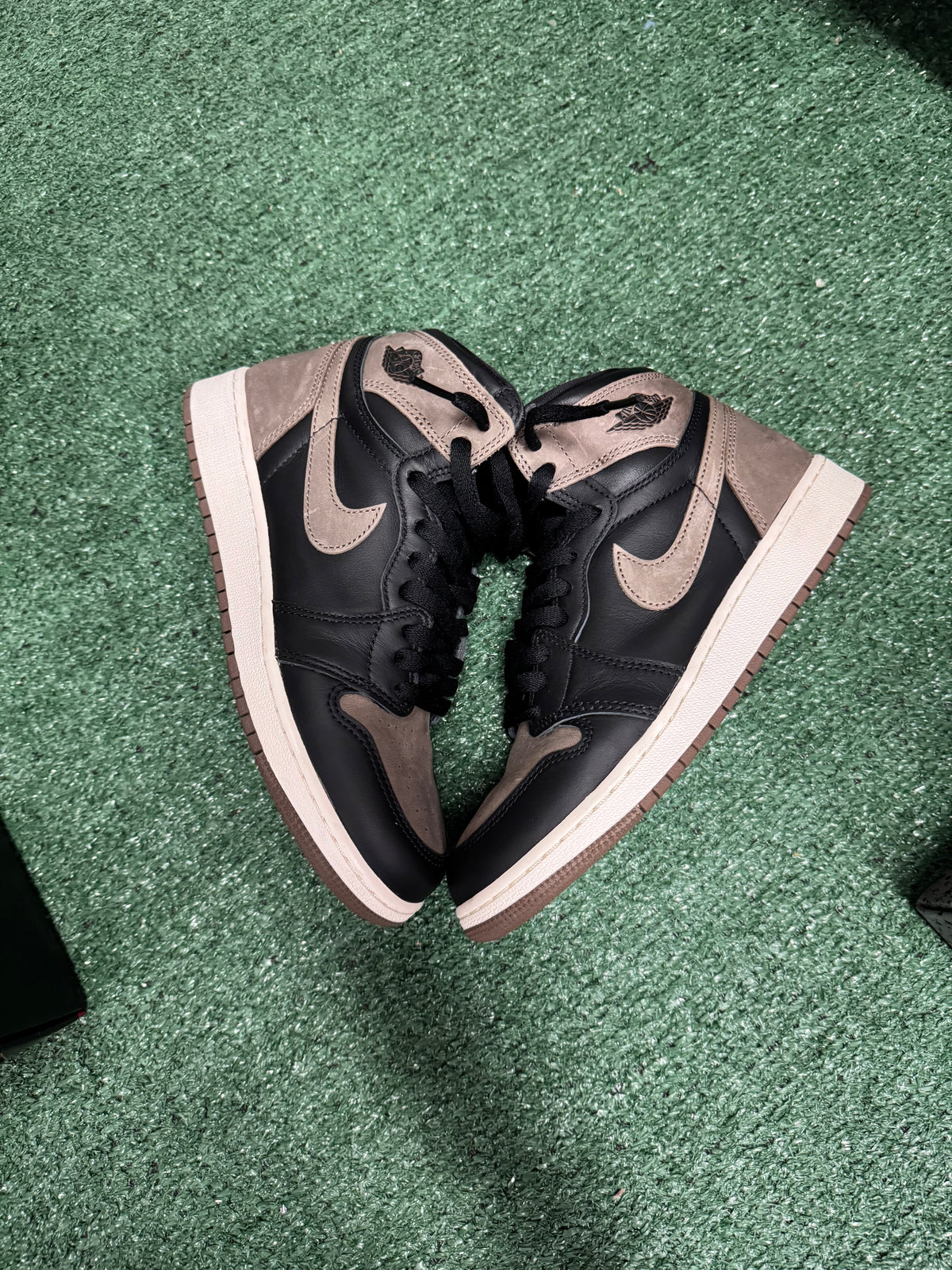 6.5y- Air Jordan 1 Retro High OG Palomino