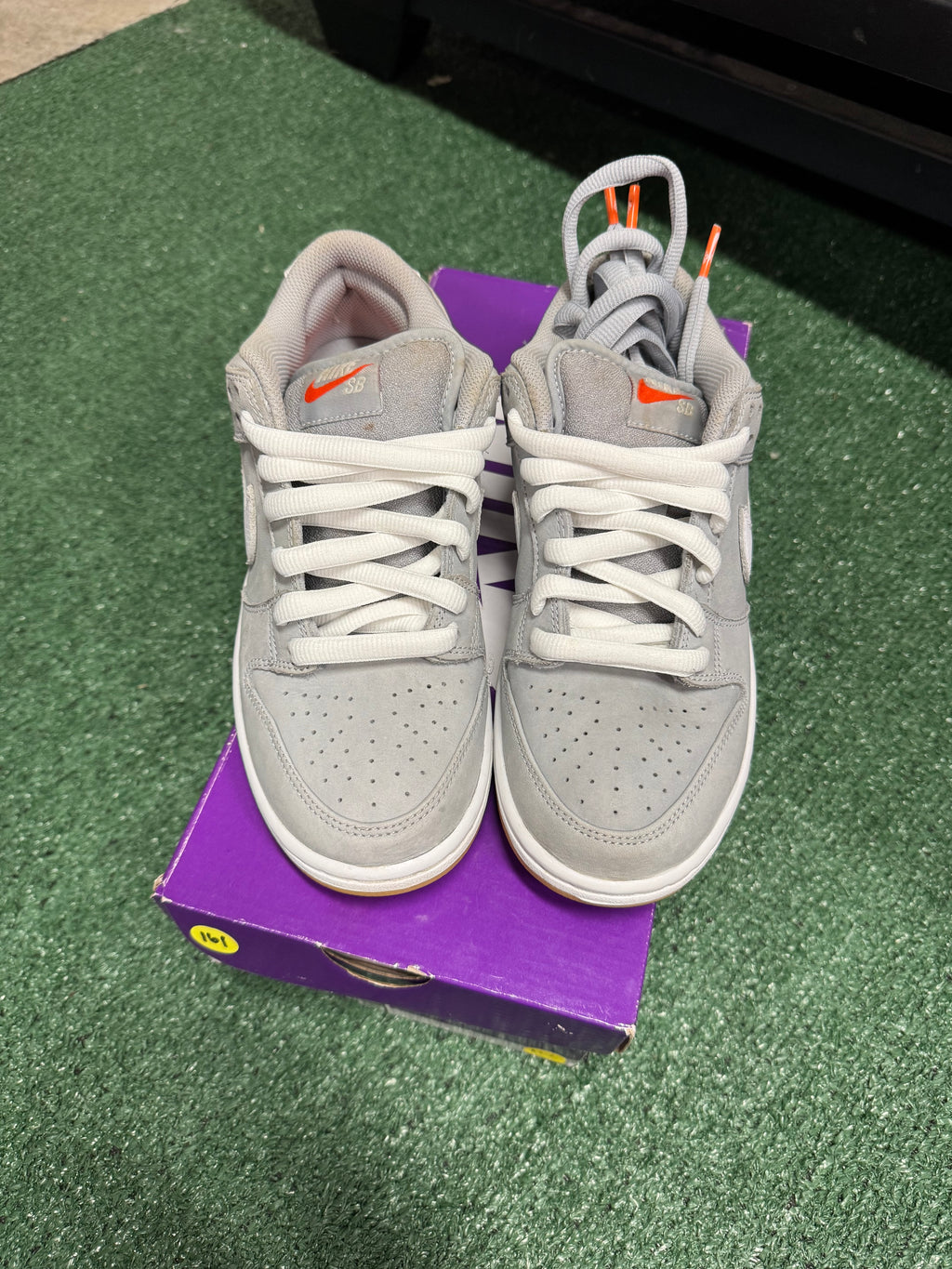 7m- Nike Dunk Low SB Grey Gum