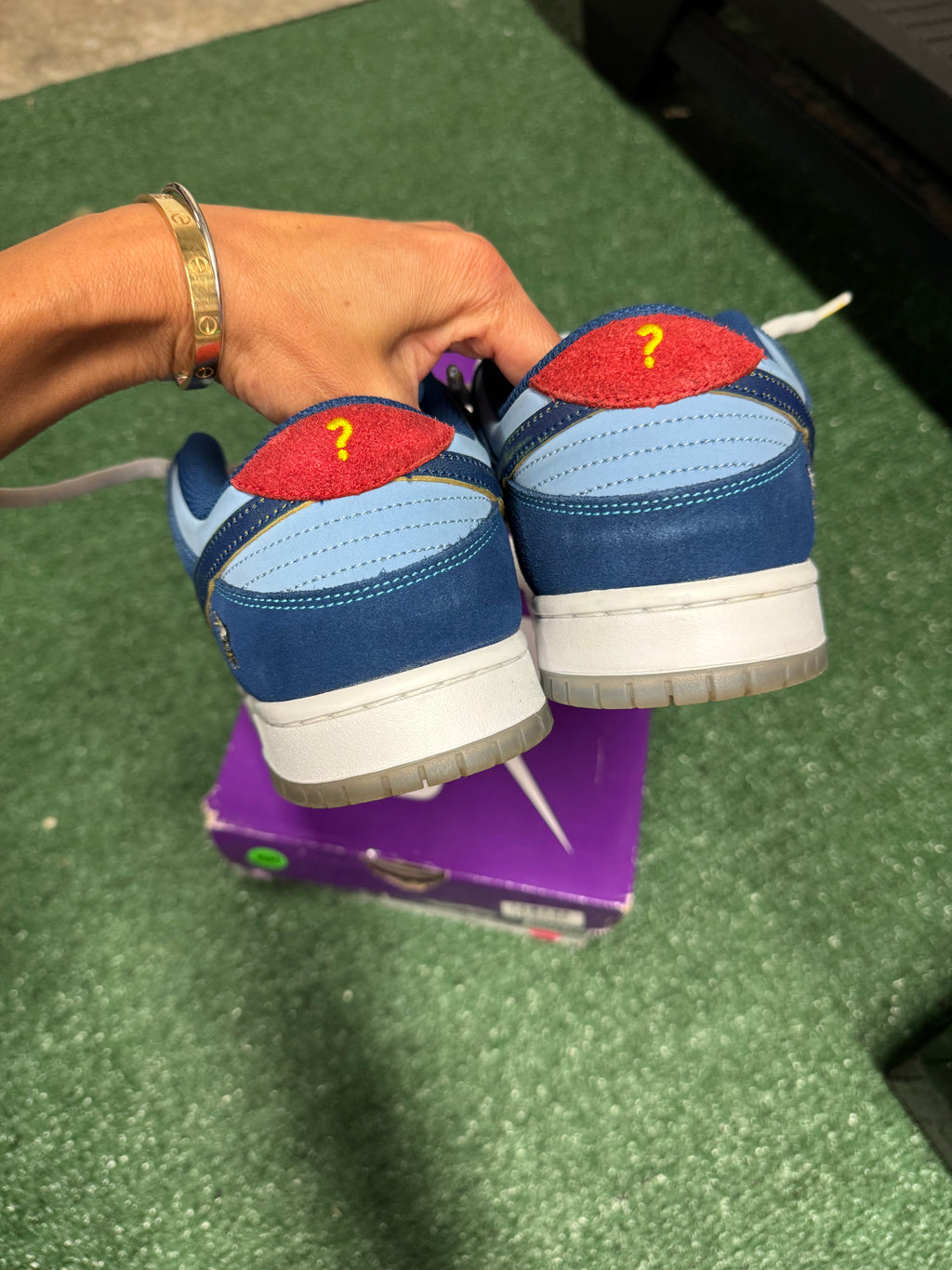 8.5m- Nike Dunk Low SB Why So Sad