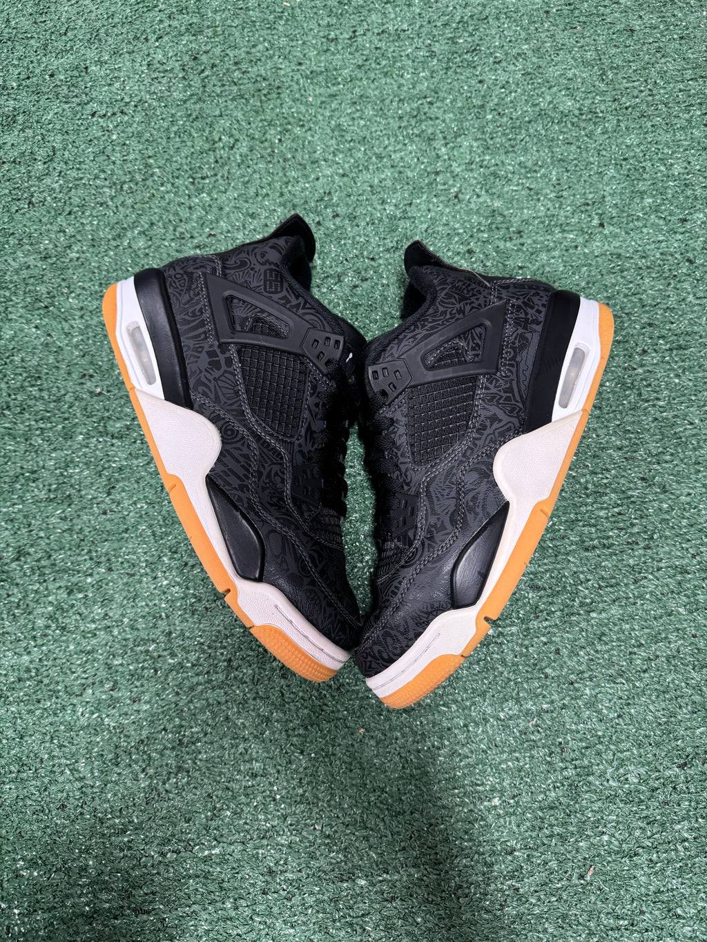 6.5y- Air Jordan 4 Retro Black Laser