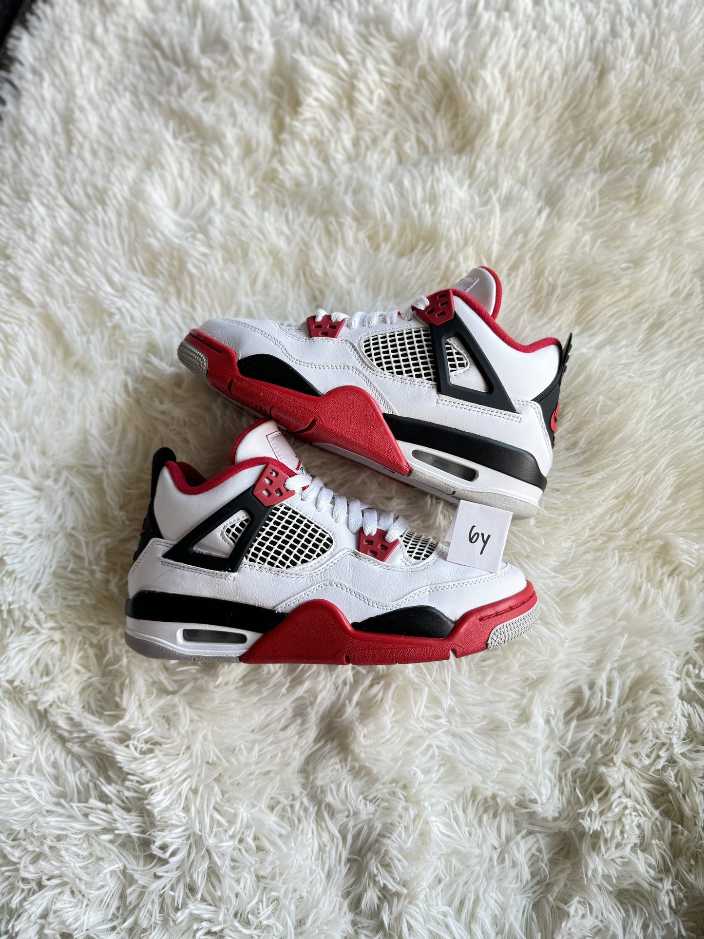 Air Jordan 4 Retro Fire Red