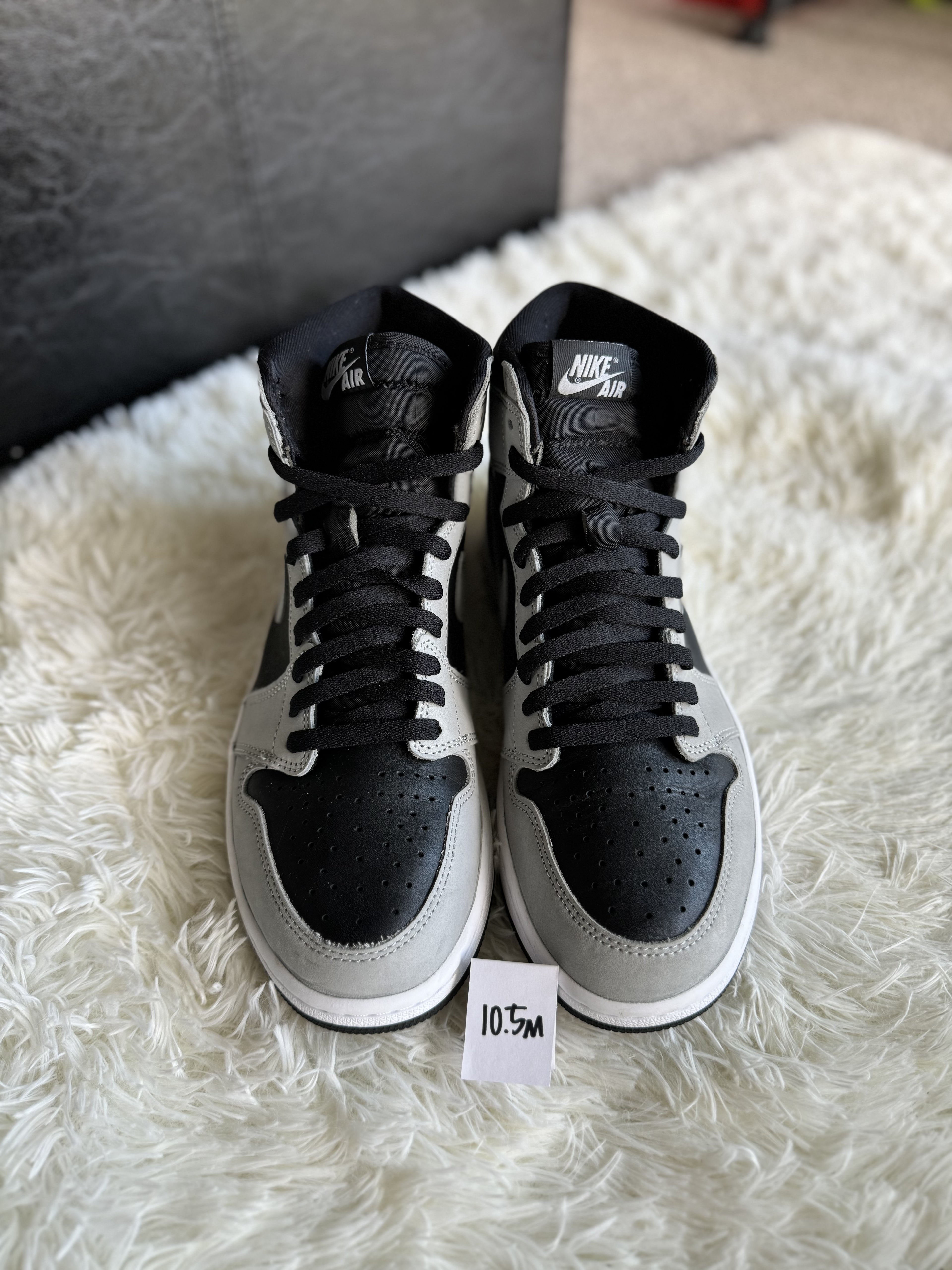 Air Jordan 1 Retro High OG Shadow 2.0 *