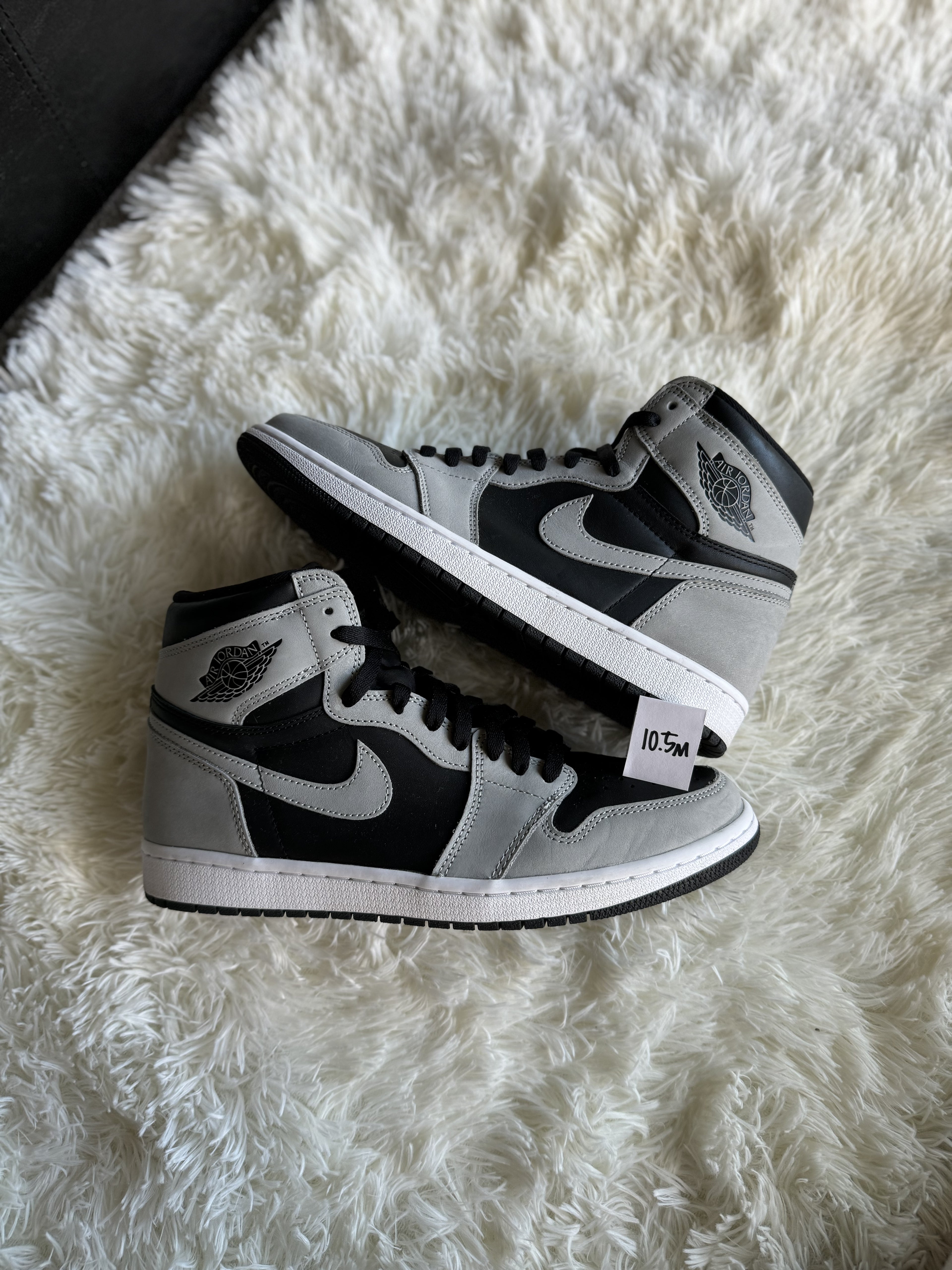 Air Jordan 1 Retro High OG Shadow 2.0 *