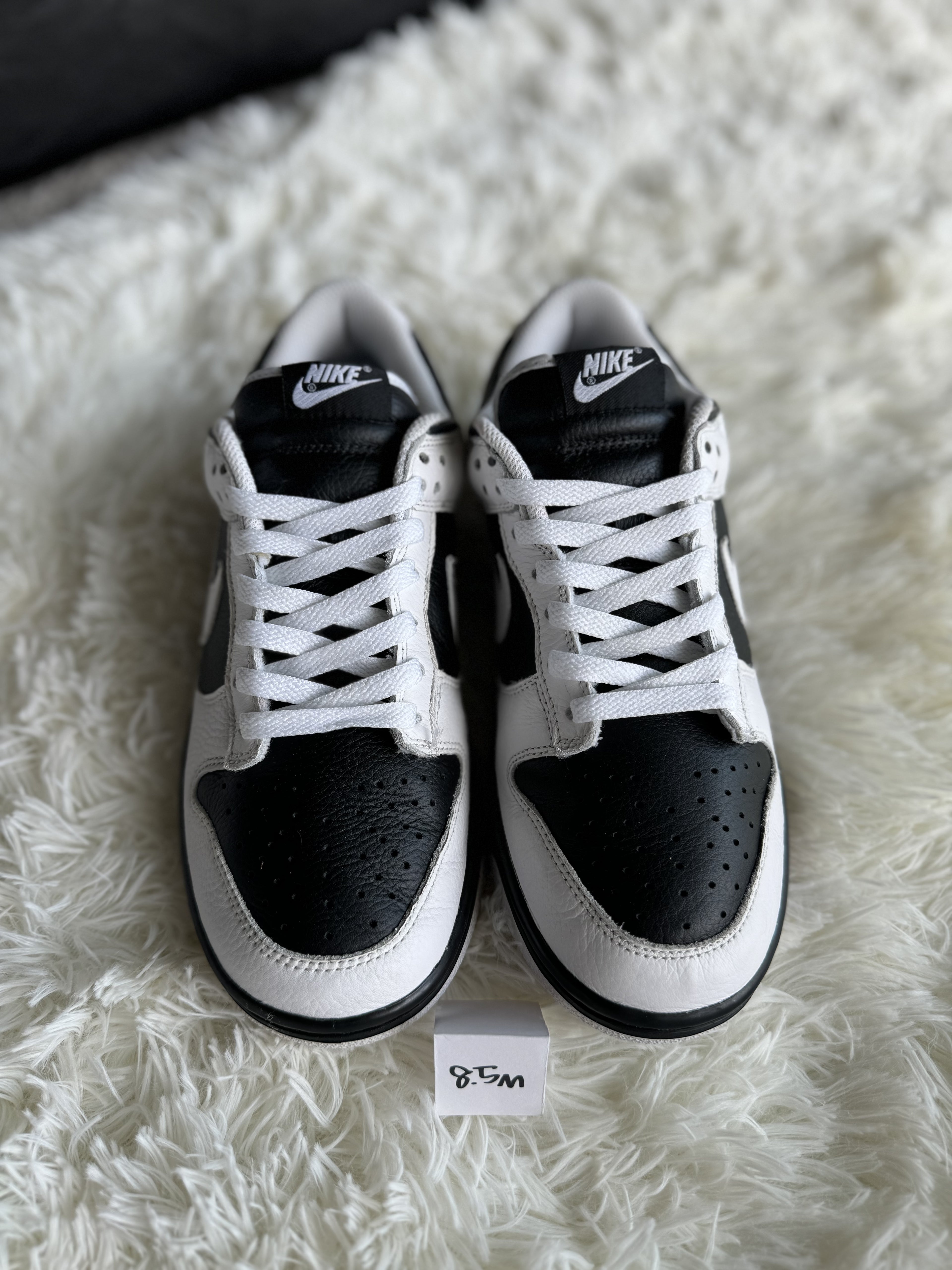 Nike Dunk Low Retro Reverse Panda *