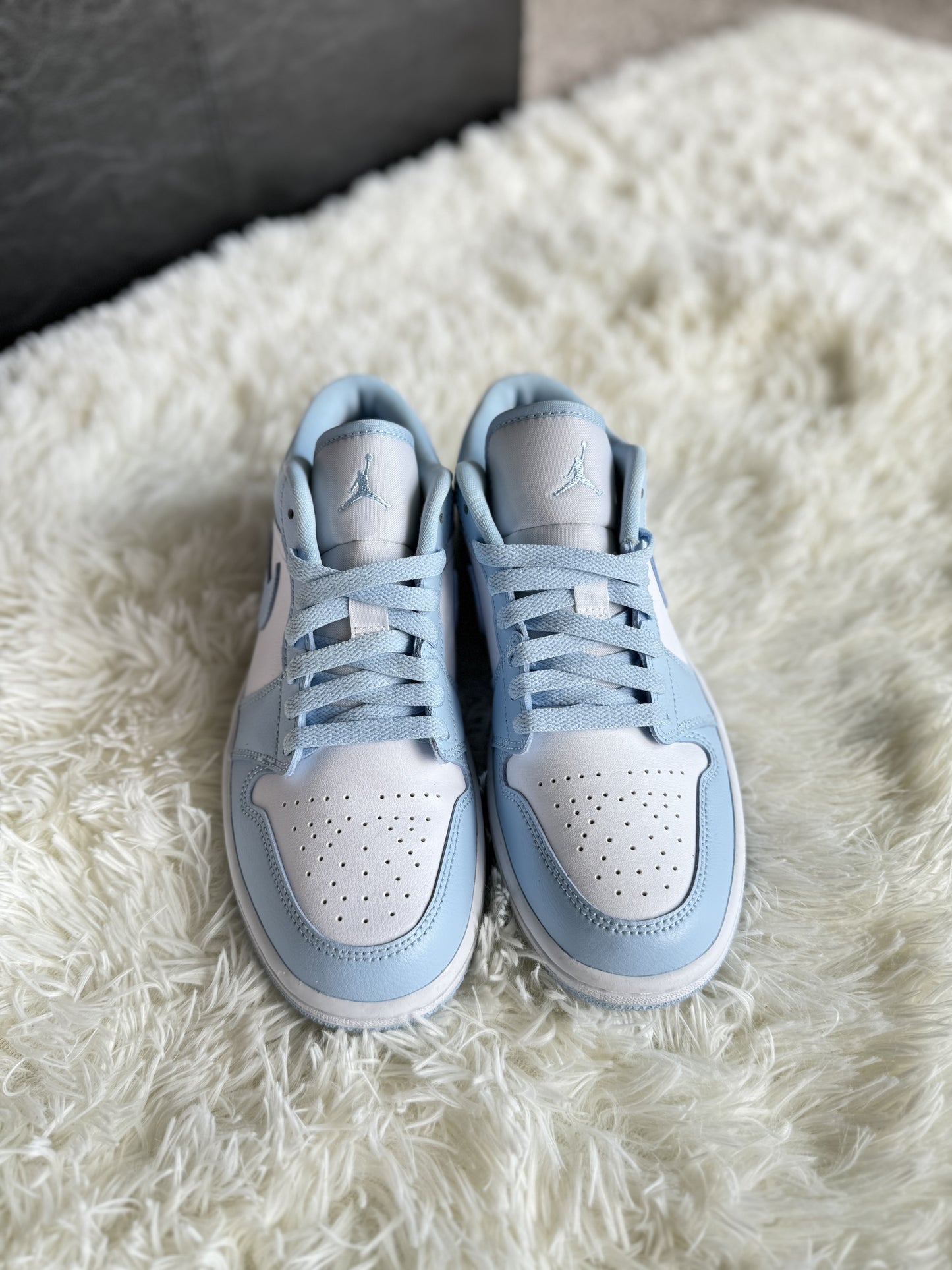 Air Jordan 1 Low Ice Blue