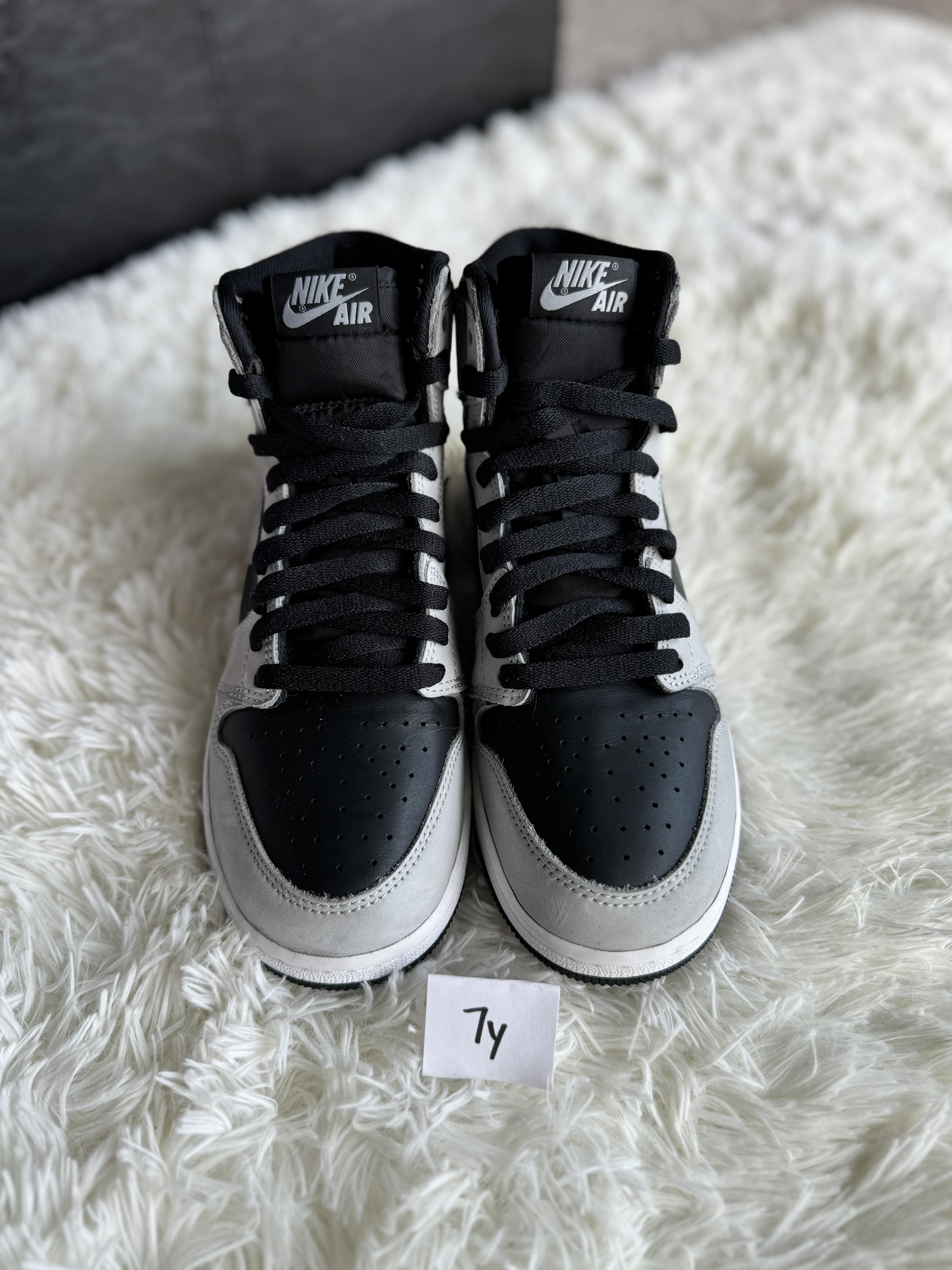 Air Jordan 1 Retro High OG Shadow 2.0 *