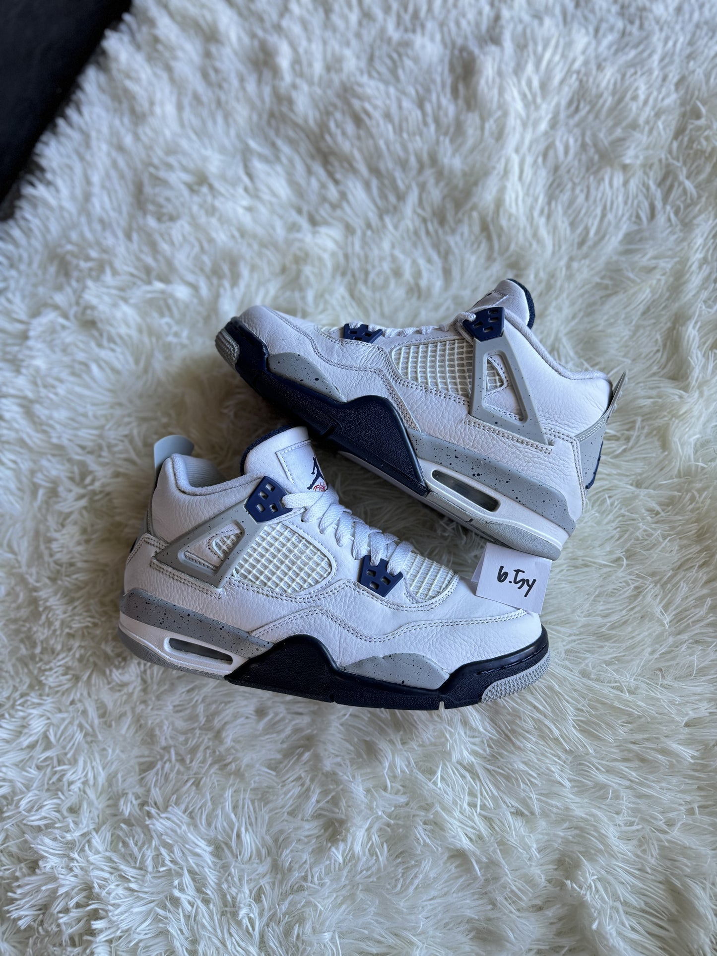 Air Jordan 4 Retro Midnight Navy