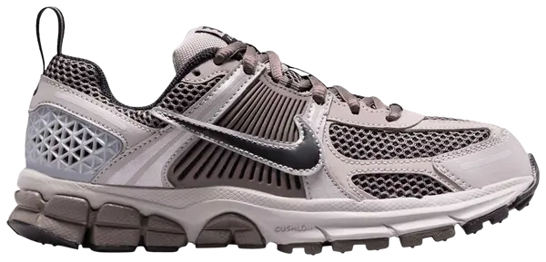 Nike Vomero 5 College Grey Cave Stone GS