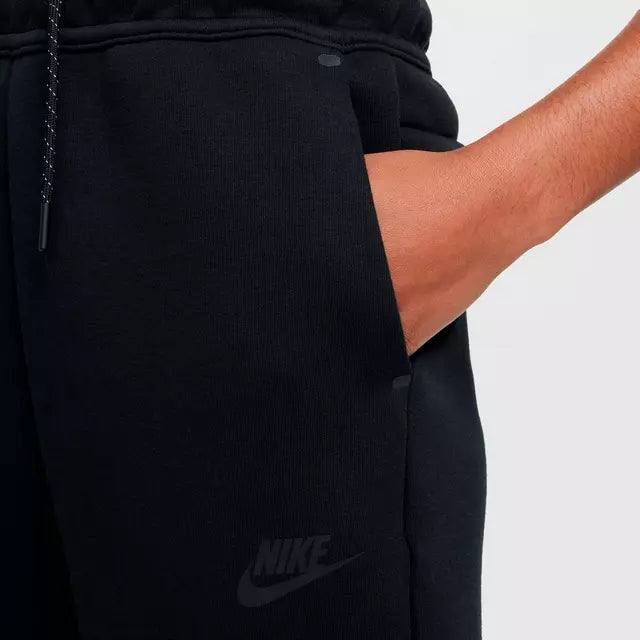 Youth Nike Tech Fleece Joggers-Black *
