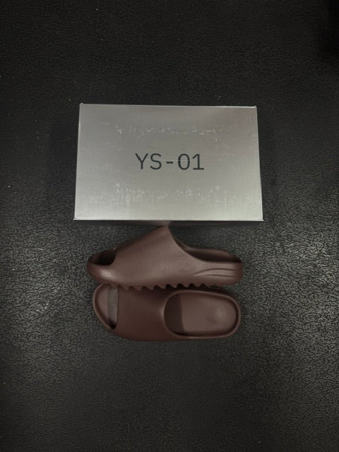 Yeezy YS-01 Slides- Fudge