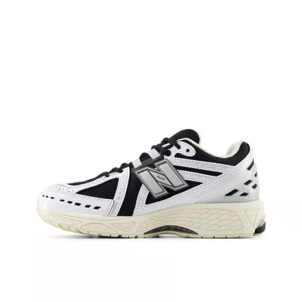 New Balance 1906 Black White
