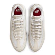 Nike Air Max 95 x Levi's Light Orewood Brown