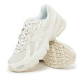 New Balance 740 Bisque